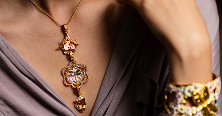 Why Statement Jewelry Makes a Meaningful Gift