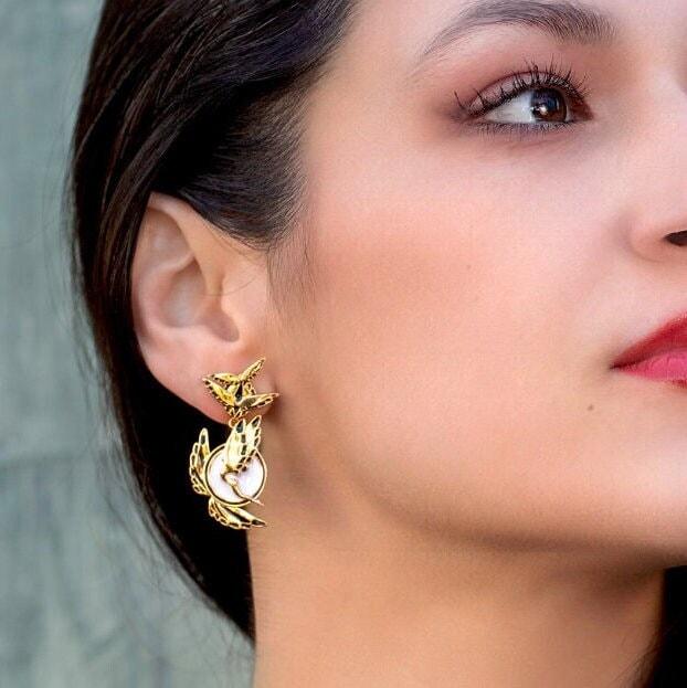 Unique Earrings small "Soaring" - Gold & Black Jewelry, Gift, Gift for Mom, Artistic