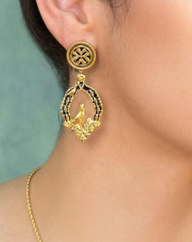 Unique Earrings "Vigor" Classic - Gold & Black Jewelry, Gift, Gift for Mom, Artistic