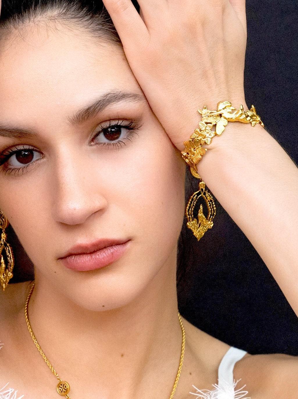 "Lift Her with Butterflies" Bracelet - Gold - Angela Mia Jewelry