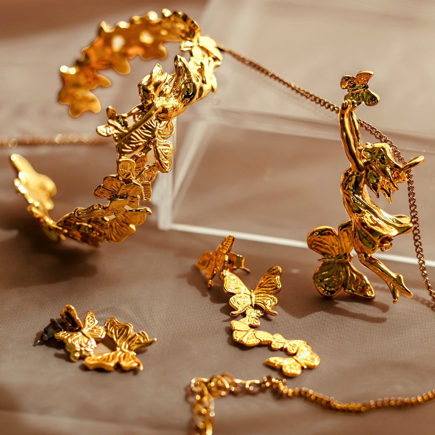 "Lift Her with Butterflies" Pendant Necklace - Gold