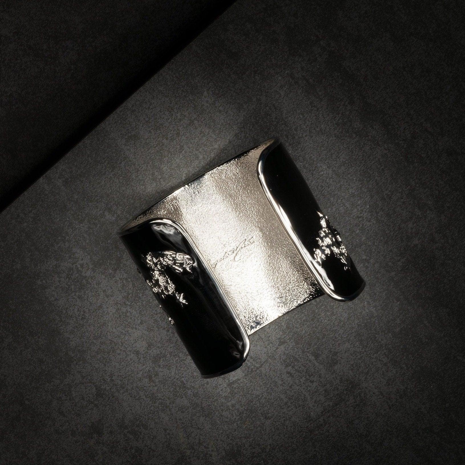 "She Moves The Stars" Bracelet Cuff - Silver & Black - Angela Mia Jewelry