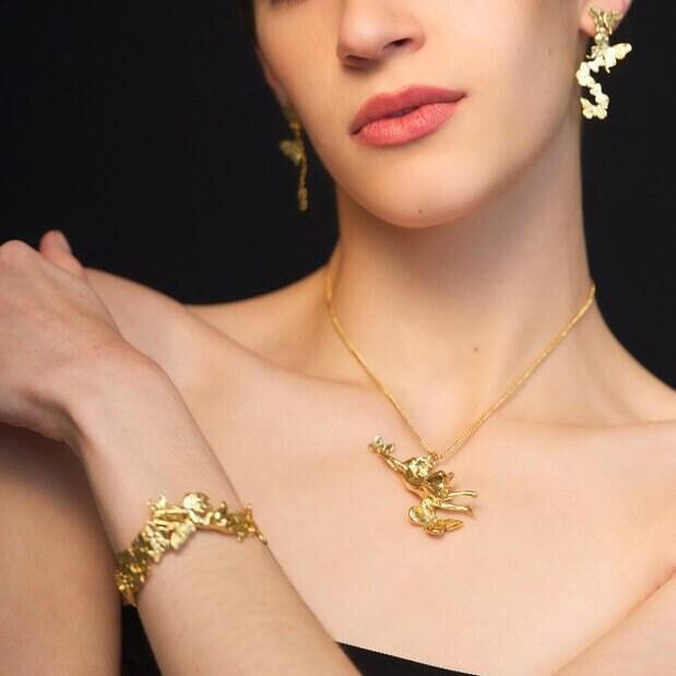 Unique Pendant Necklace 